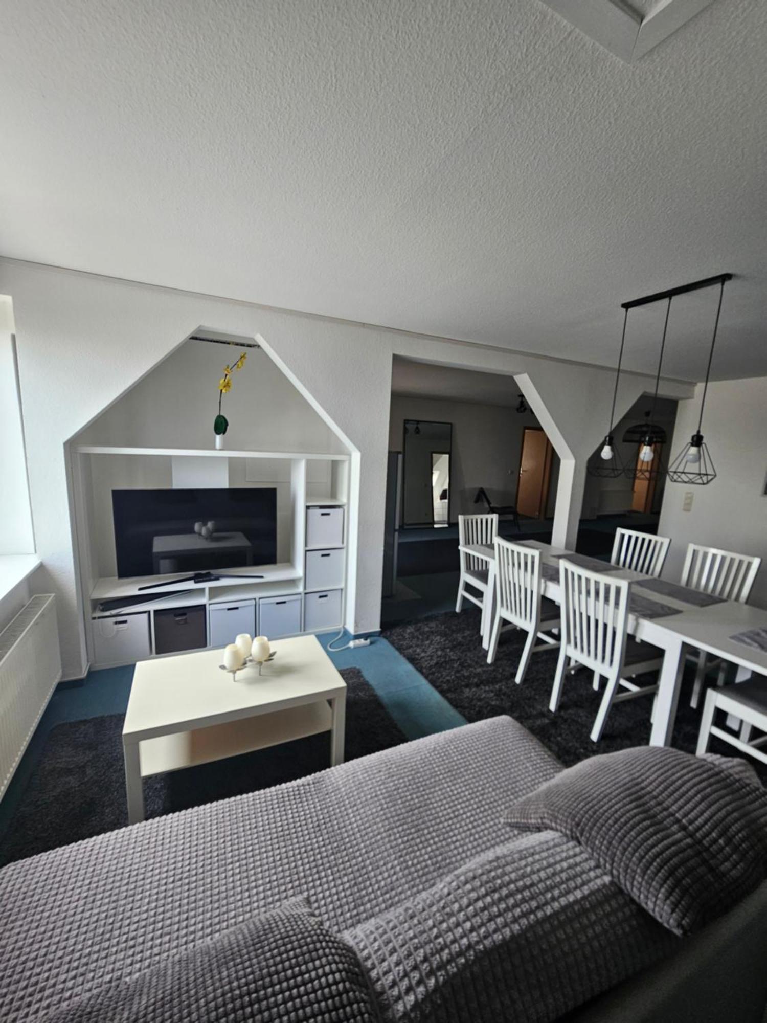6 Bedroom Private Apartment & Lounge Rostock Exterior photo